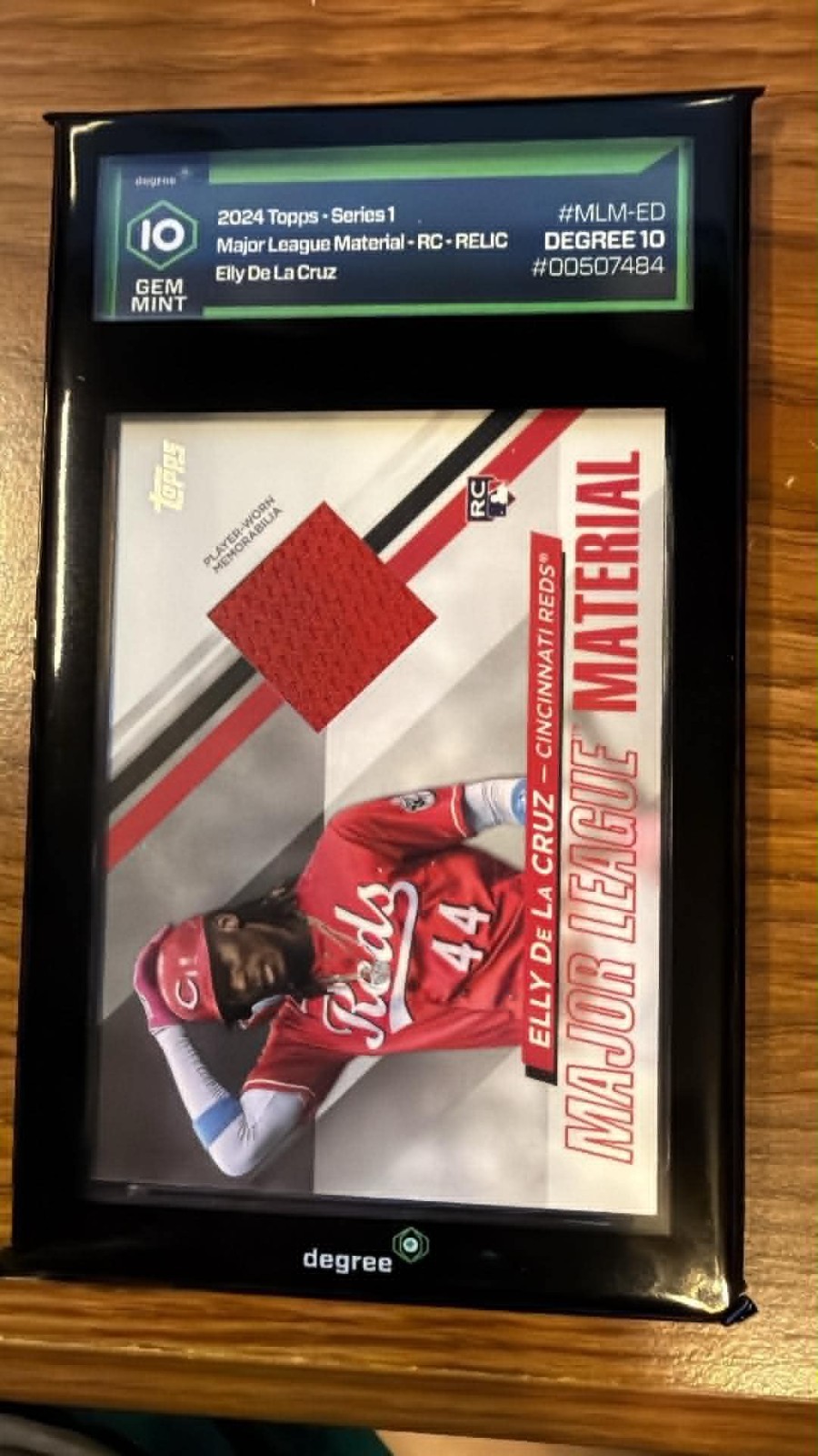 2024 Topps Series 1 Relic Elly De La Cruz #MLM-ED Degree Graded 10