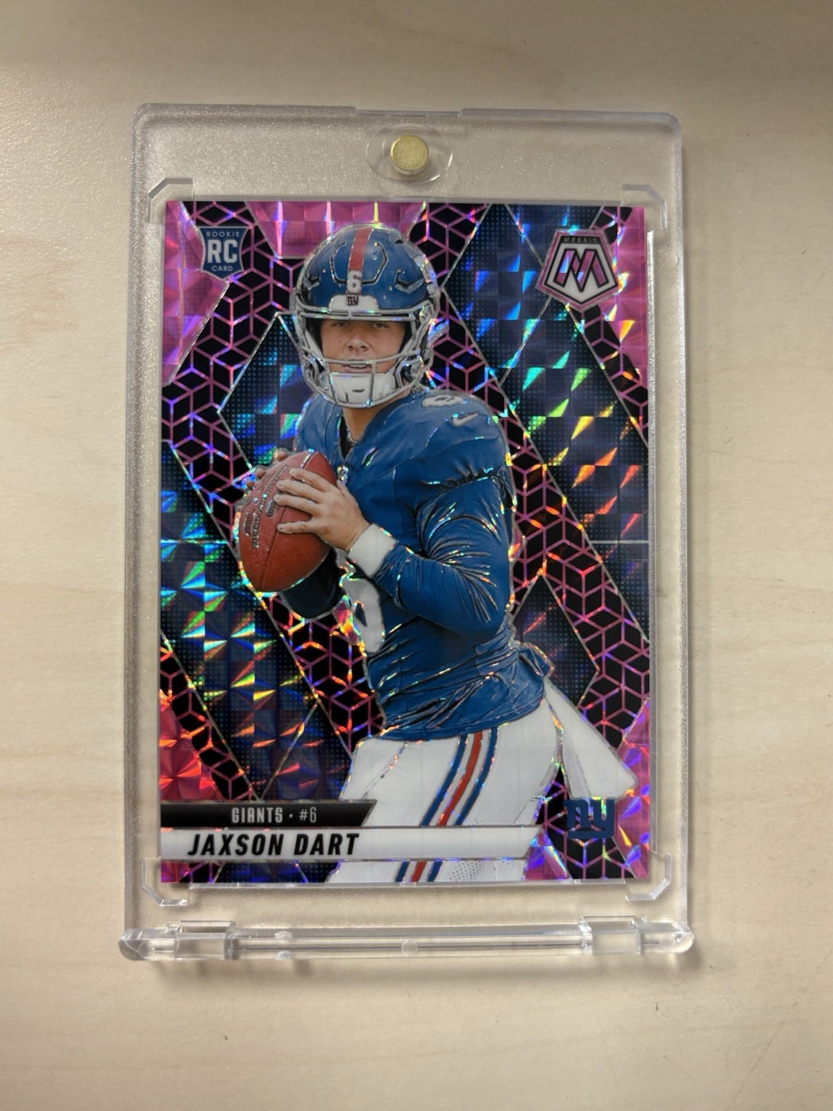 Jaxson Dart 2025 Panini Mosaic #362 Pink Spectris Prizm FOTL RC /13