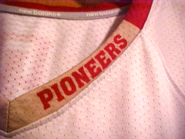 NEW SEWN AUTHENTIC DU Denver University Pioneers LAX Lacrosse Team Jersey, Large