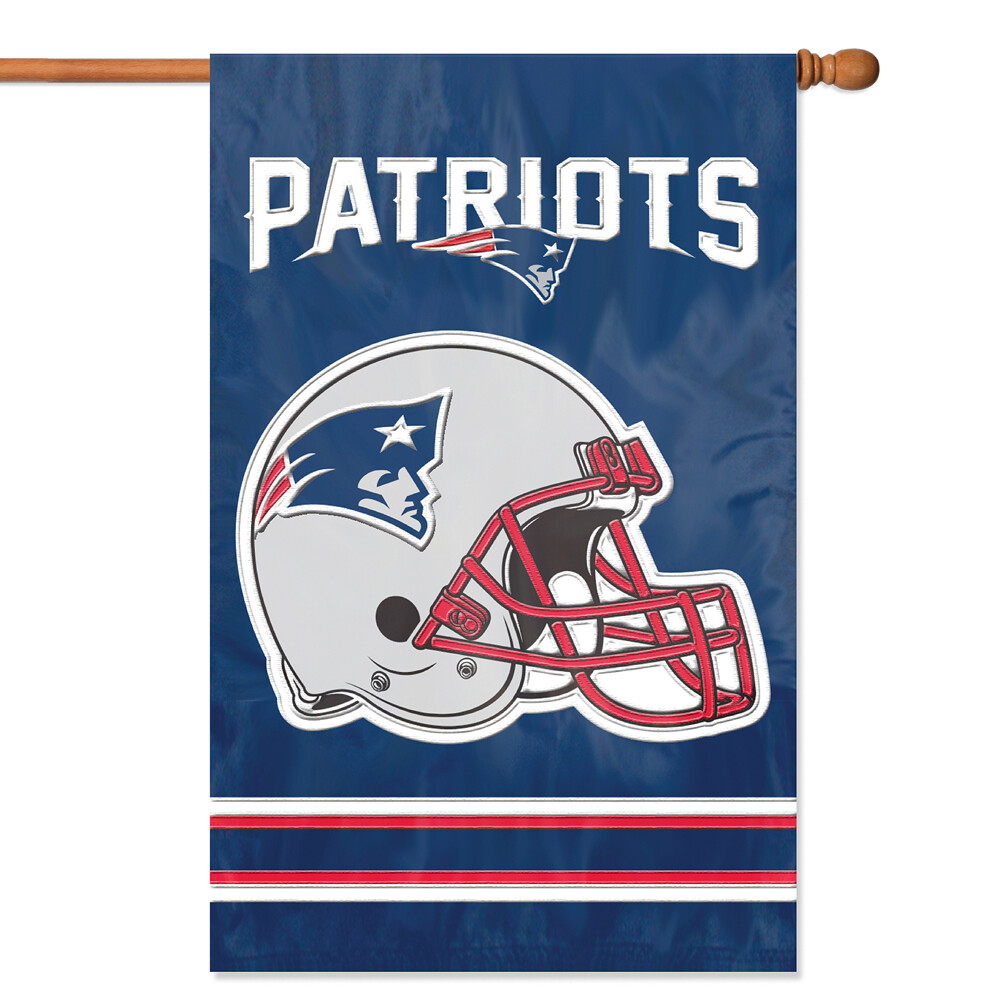 Party Animal NFL New England Patriots 2-Sided 44″ X 28″ Applique Banner Flag