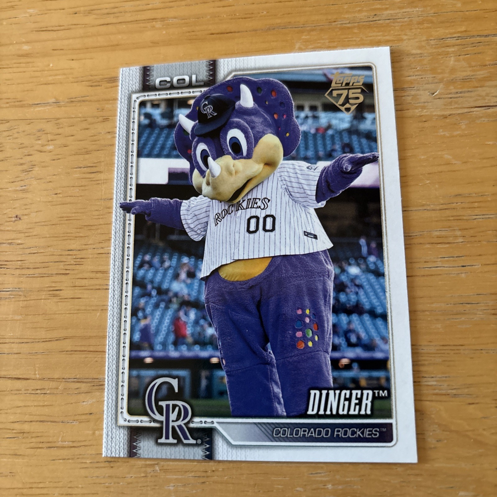2026 Topps #M-4 Dinger Mascots