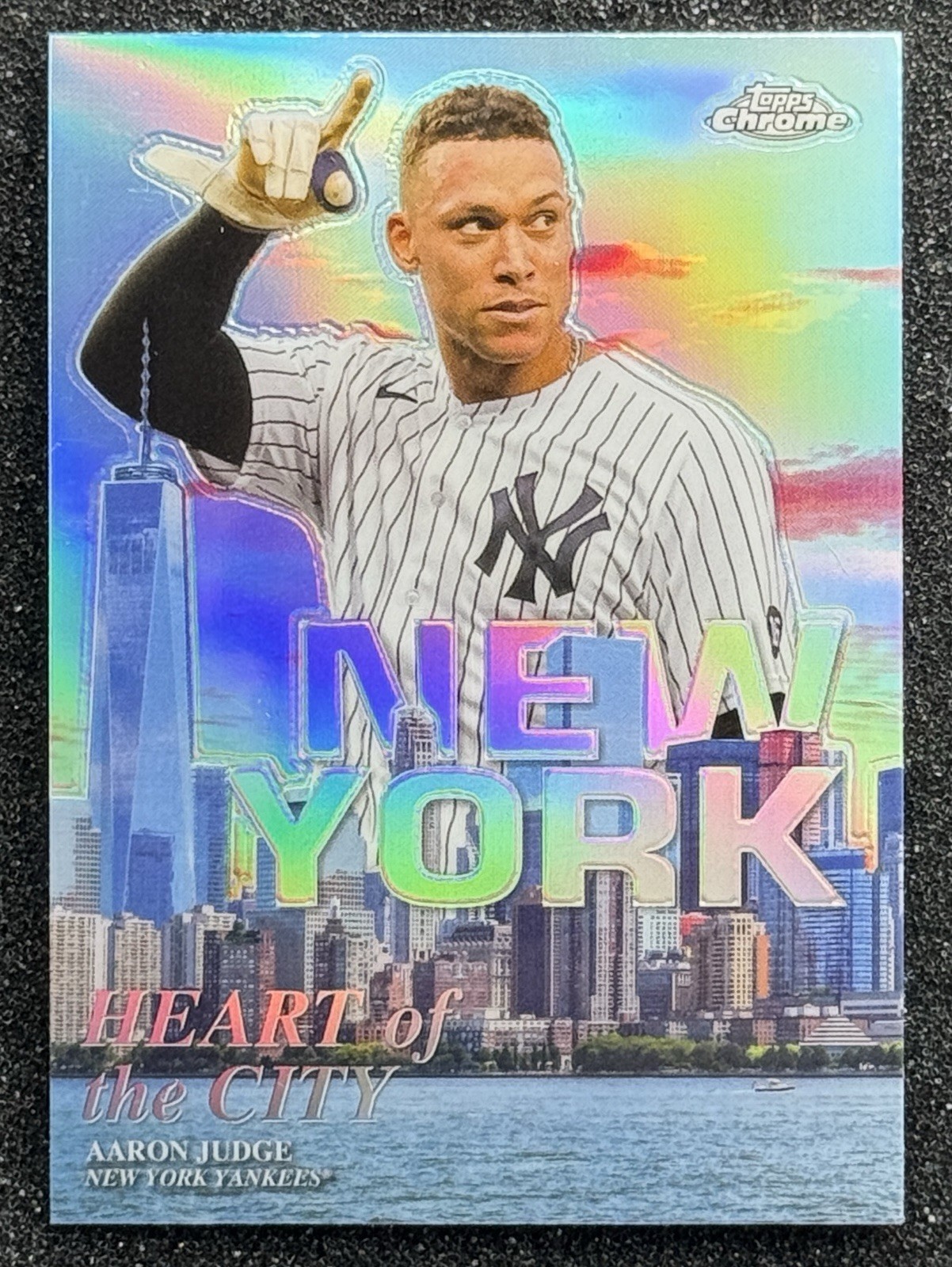 2022 Topps Chrome – Aaron Judge – Heart of the City #HOC-13