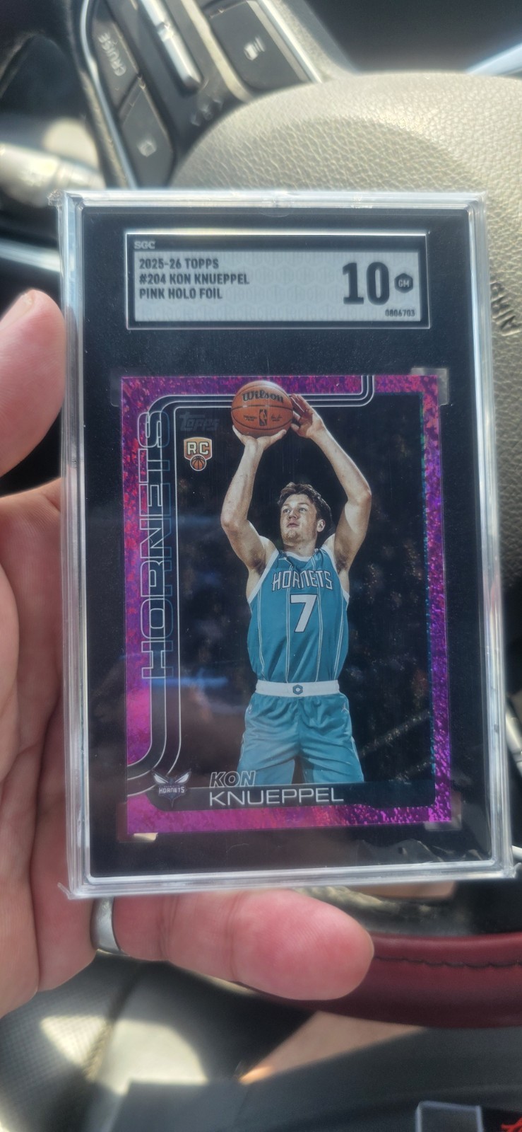 2025-26 Topps – Kon Knueppel #204 PINK Holofoil (RC)