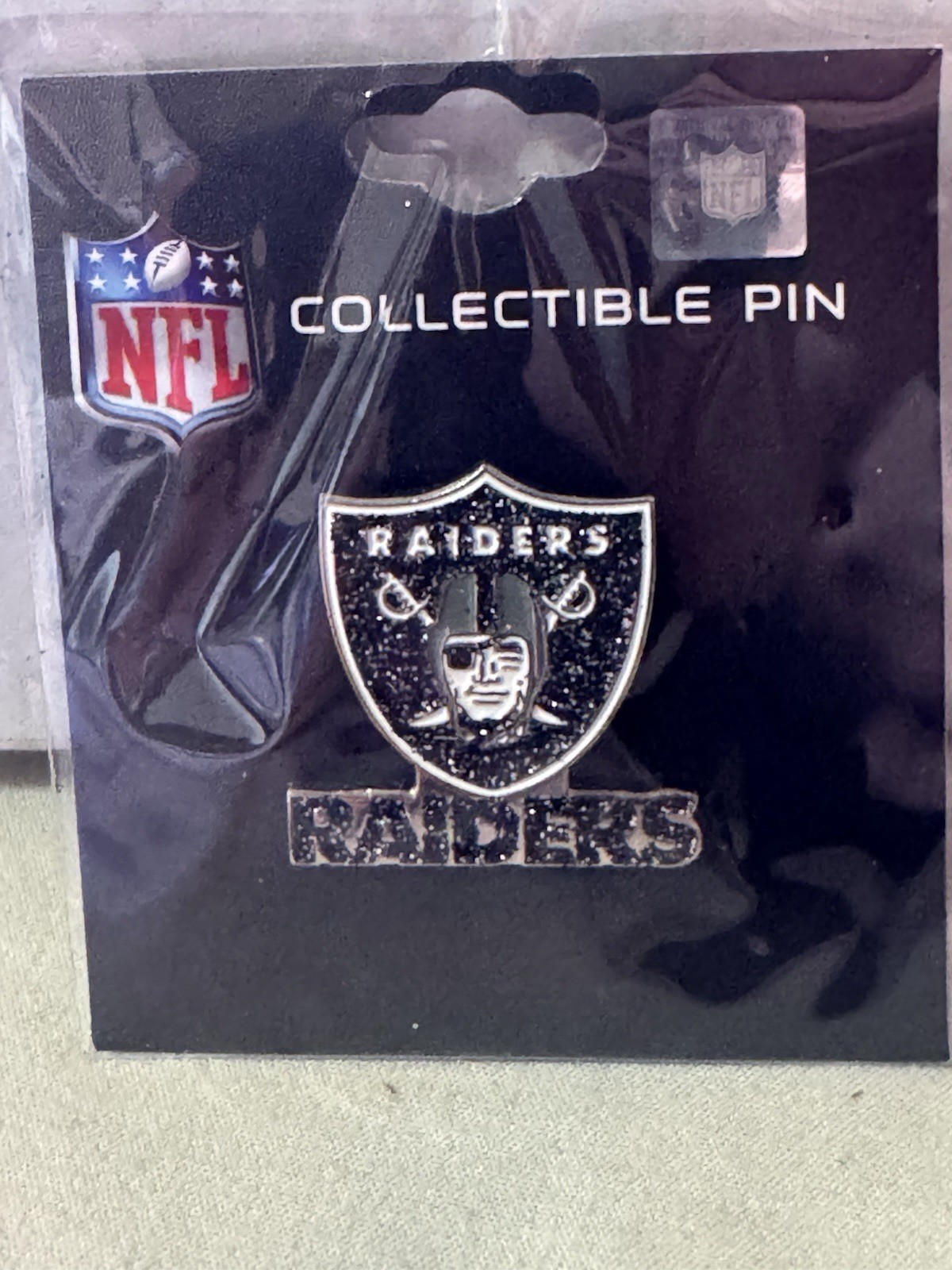 Las Vegas Raiders ✨ GLITTER ✨ Pin NFL Licensed
