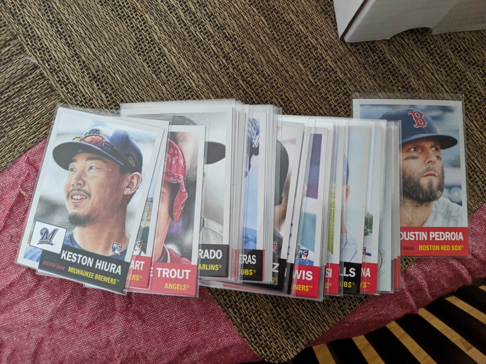Topps MLB Living Set Complete Your Set You Pick (16-500)