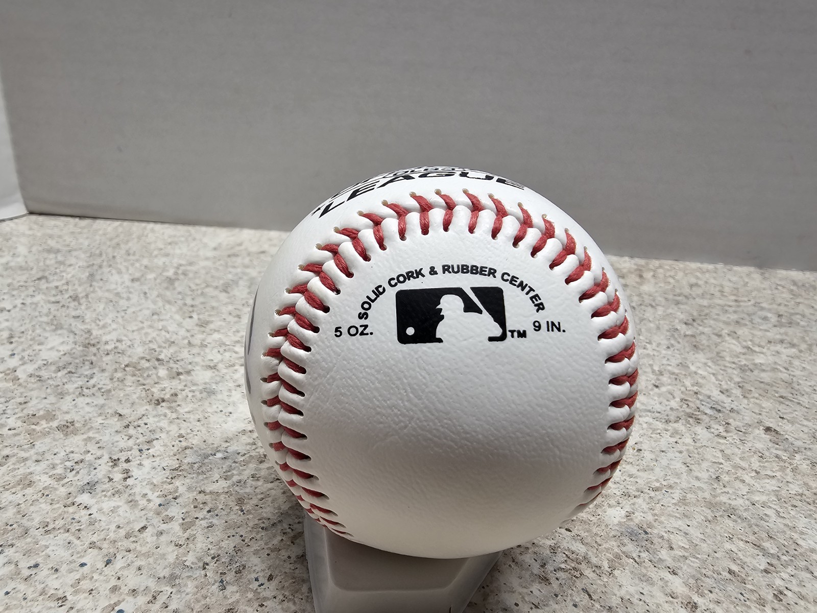 Rawling Autographed Baseball Unknown Autographs No COA