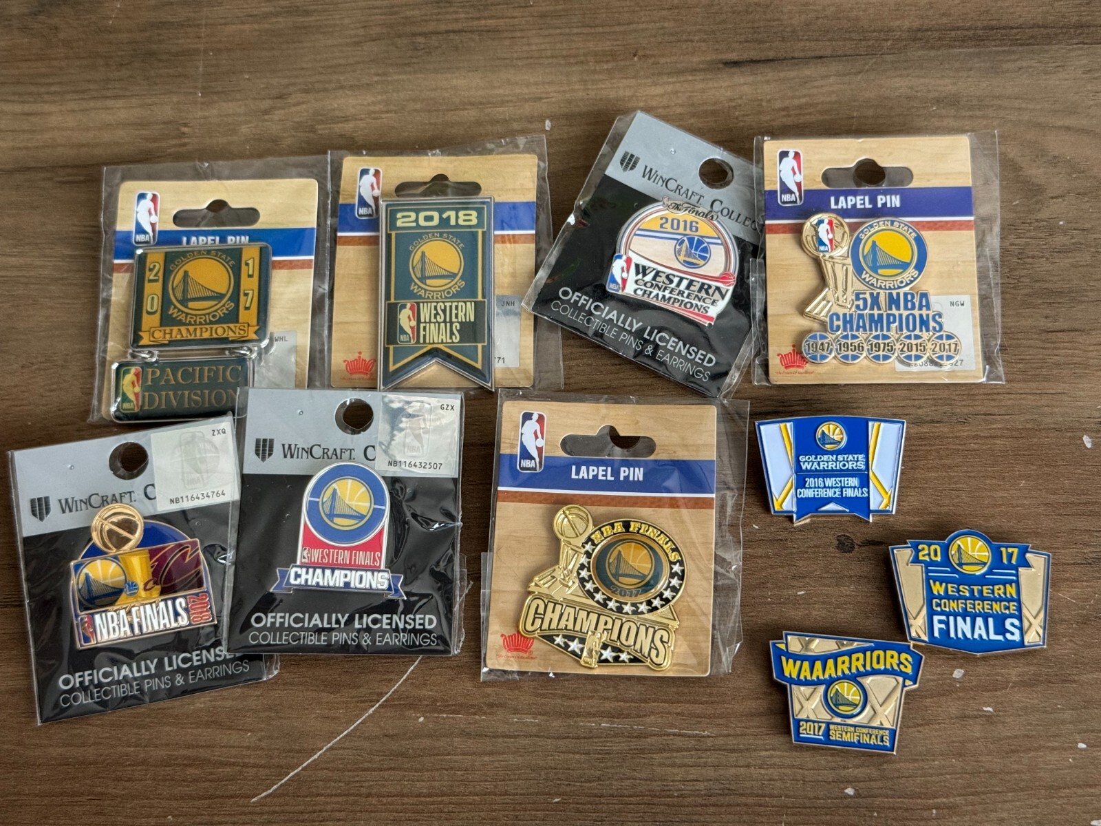 Golden State WARRIORS 2016-2018 NBA Champions Pin Magnet **Pick a Version**