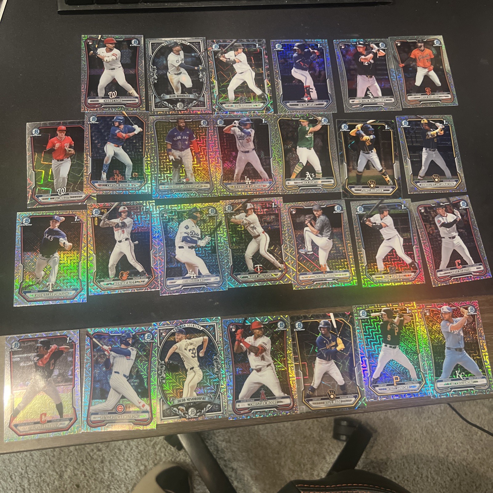 27 Card 2026 Bowman Mojo, Lazer And Red Refractor Lot