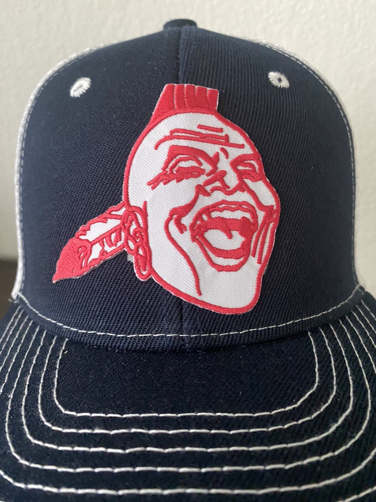 ATLANTA BRAVES CLASSIC THROWBACK LOGO TRUCKER SNAPBACK BLUE & WHITE HAT CAP NEW