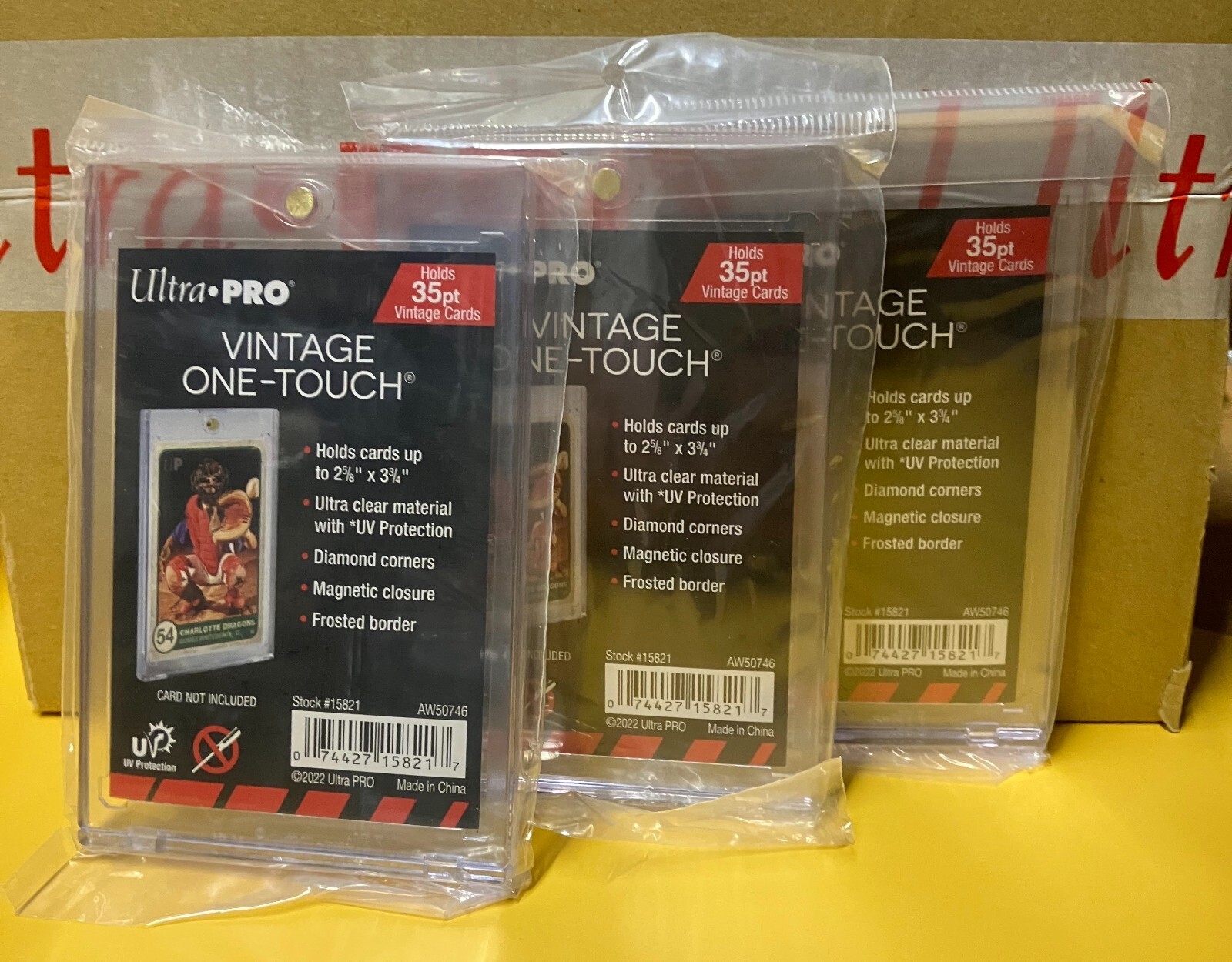 (3) Ultra PRO 35pt Vintage ONE TOUCH Magnetic UV Card Holder 2 5/8 x 3 3/4