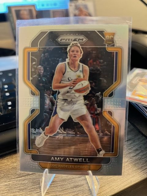 2022 Panini Prizm WNBA – Amy Atwell #47 Silver Prizm (RC)
