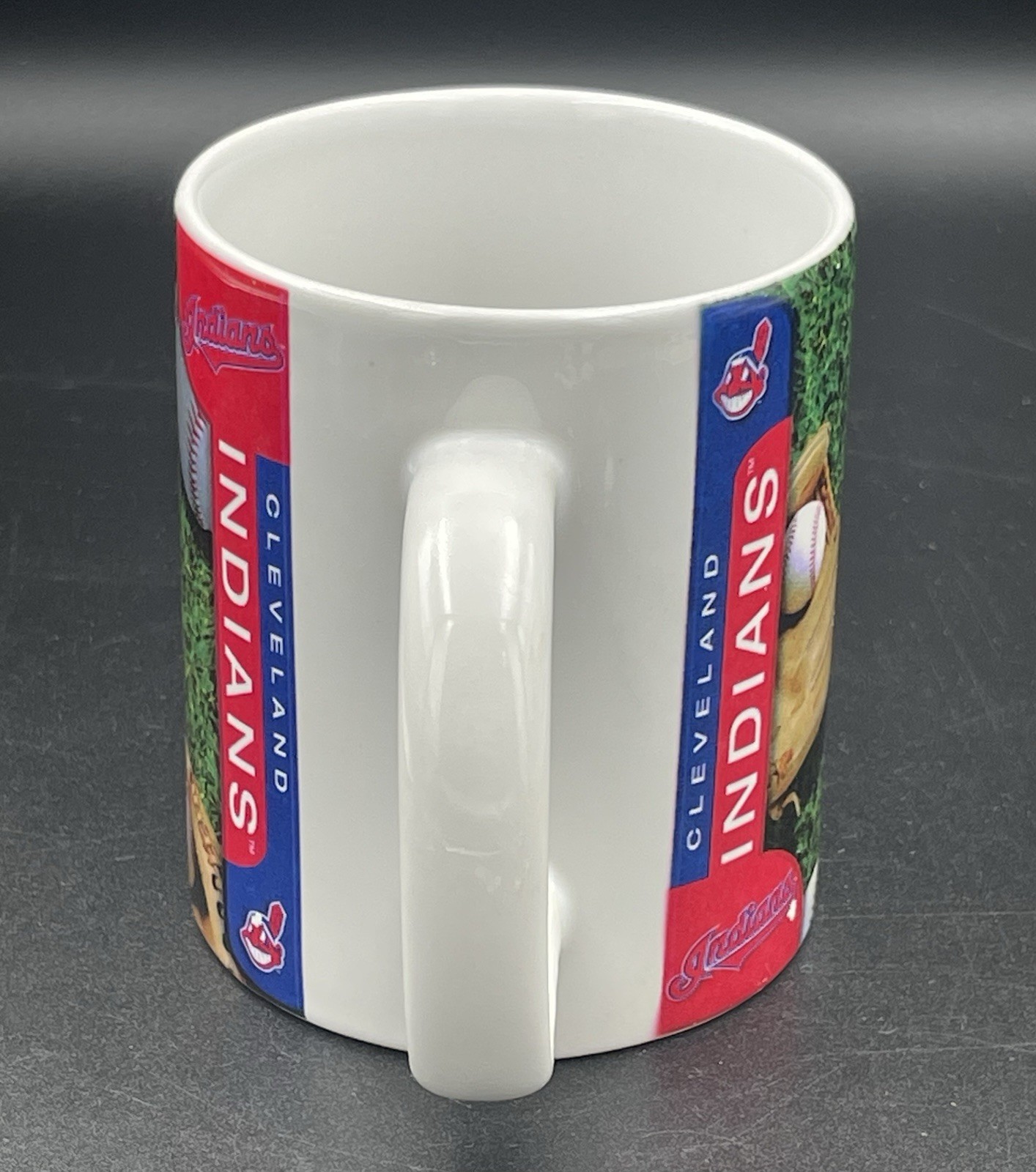 2002 MLB Baseball Cleveland Indians Chief Wahoo Logo Coffee Mug