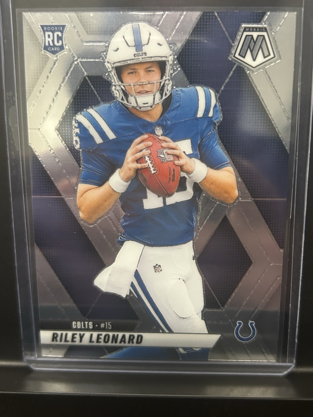 2025 Panini Mosaic – Rookies Riley Leonard #372 (RC)