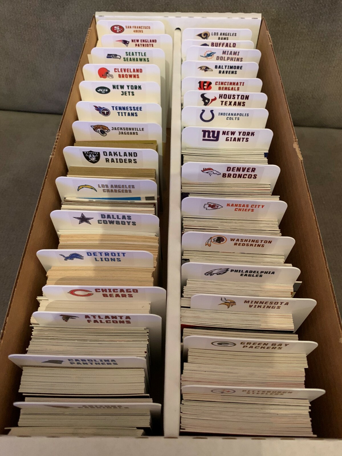 (32) Sports Card Tall Dividers With (32) FREE Customized NFL Logo Labels