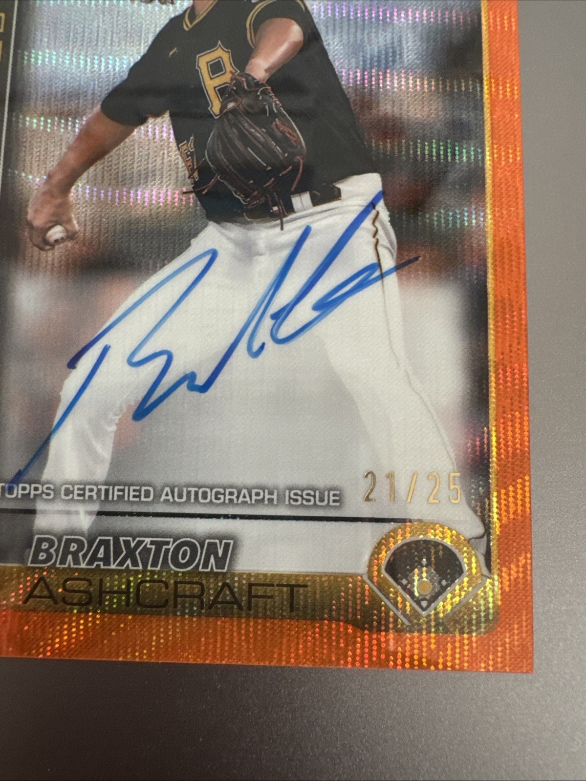 2025 Topps Chrome Update Series – Autographs Braxton Ashcraft #RA-BA Orange Wave